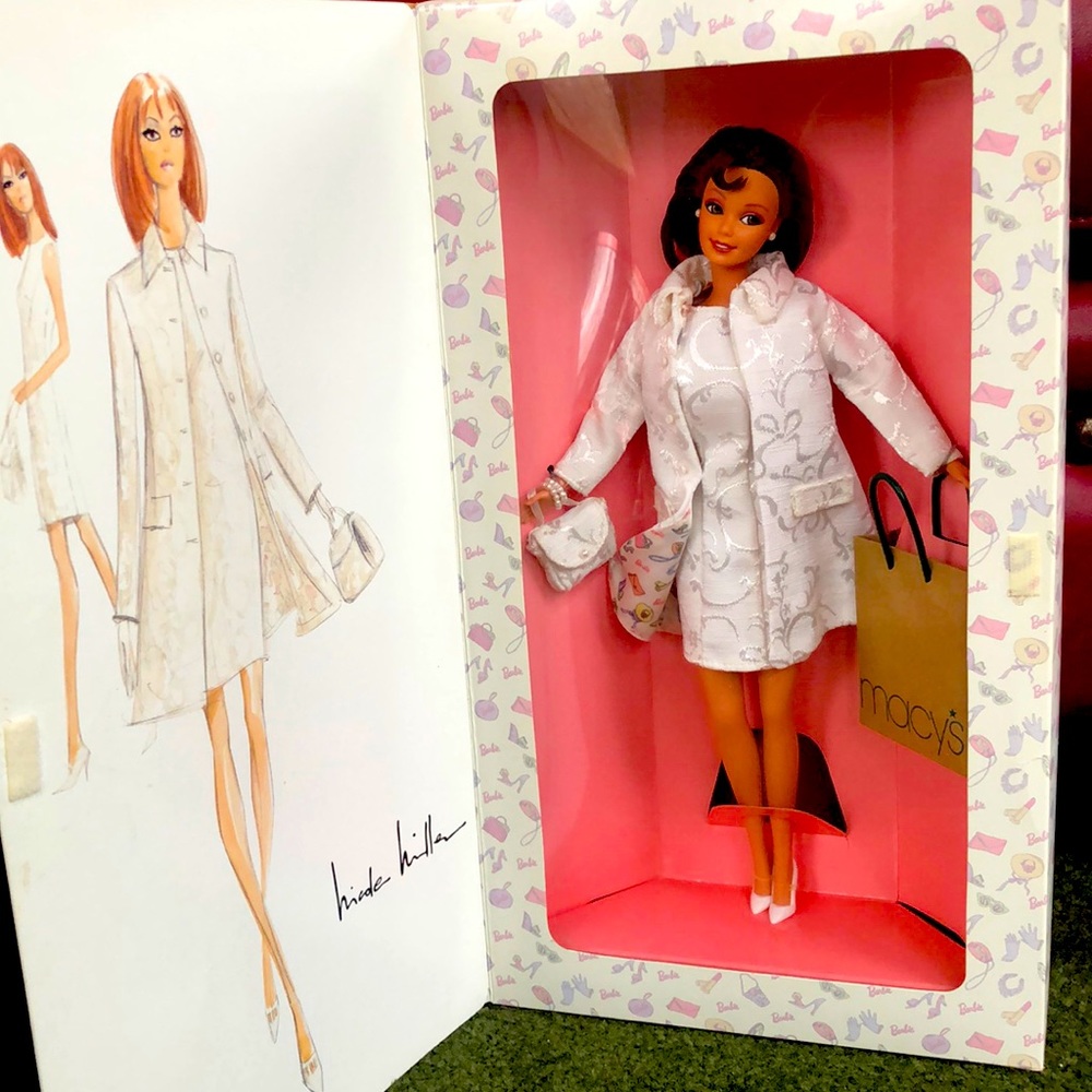 City Shopper Barbie!  Designed by Nicole Miller